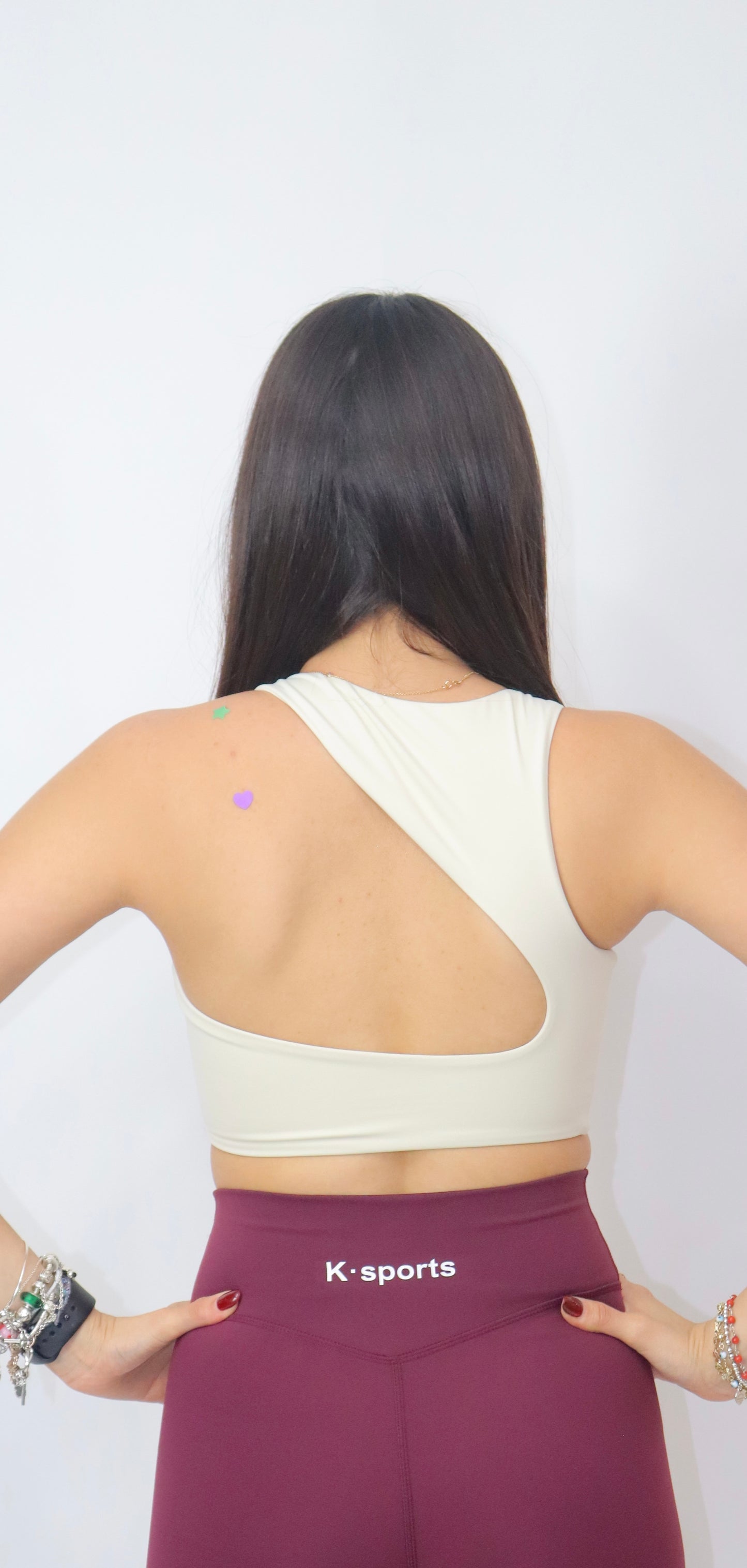 Top Raiza asimétrico