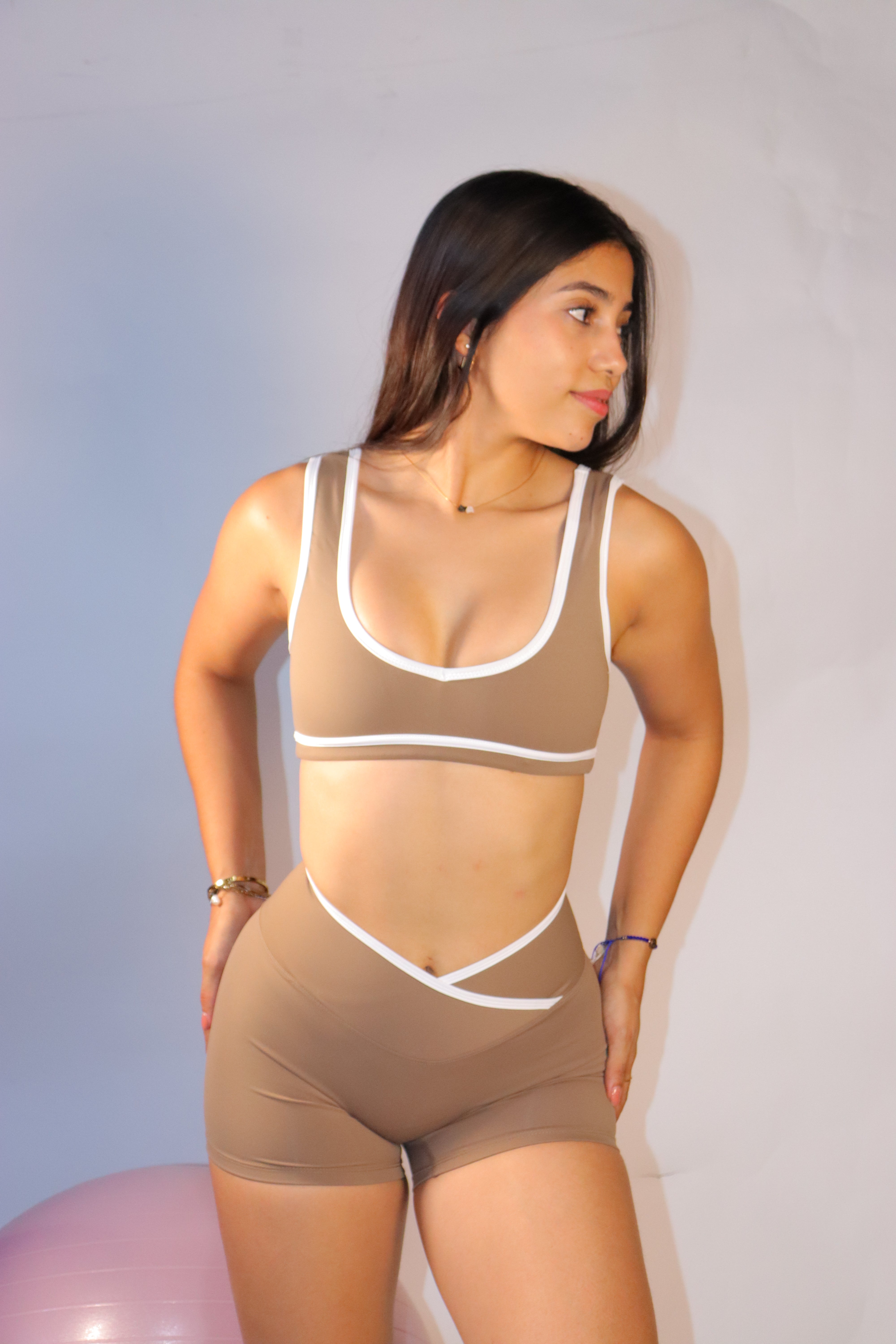 Selected Variant Image