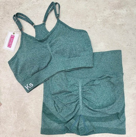 Conjuntos Pop en   Short y top JADE