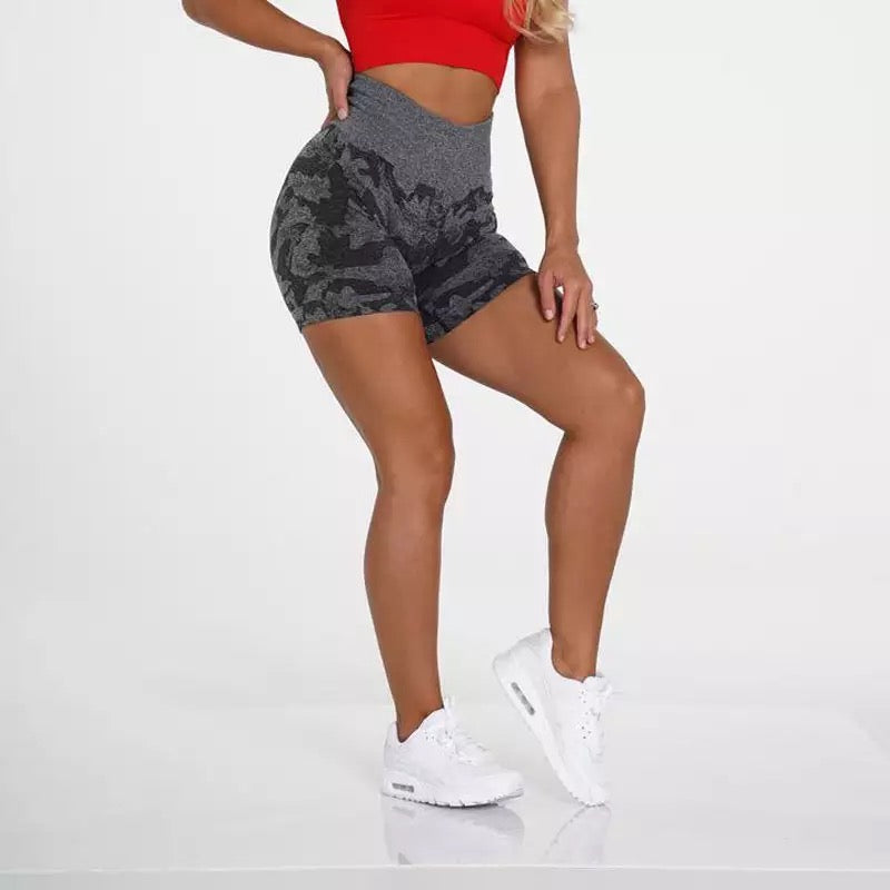 Shorts camuflaje - Negros